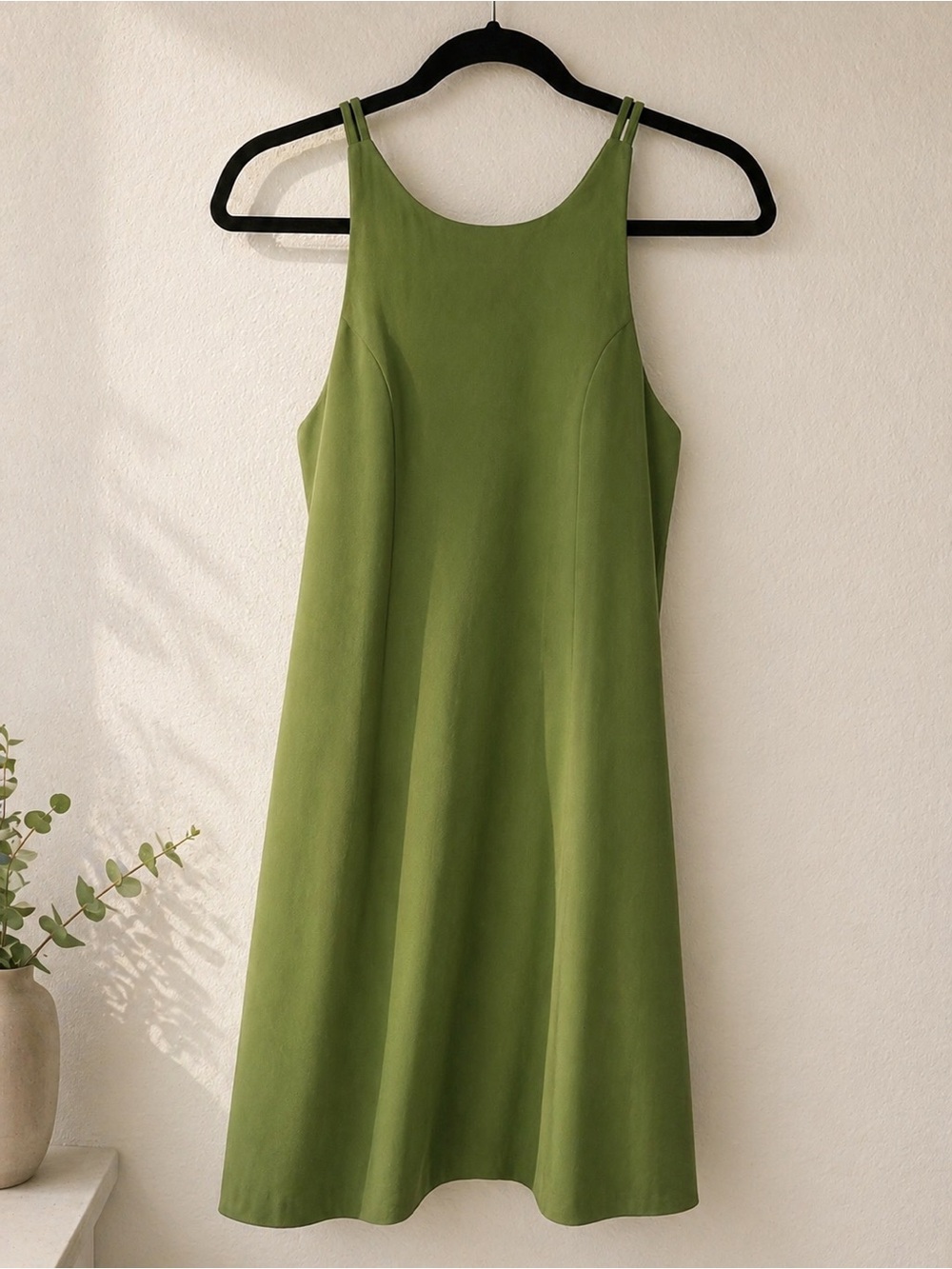 Green Sleeveless Dress